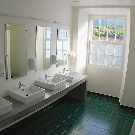 Hostel Azores Youth - Pico São Roque do Pico