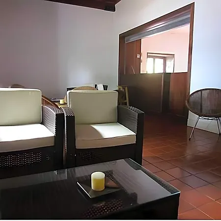 Hostel Azores Youth - Pico São Roque do Pico